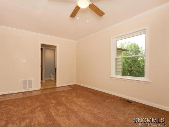 211 Lyndon Lane - Photo 11