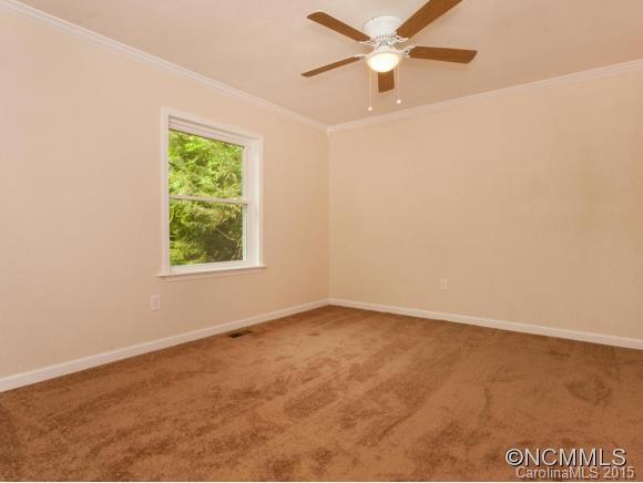211 Lyndon Lane - Photo 12
