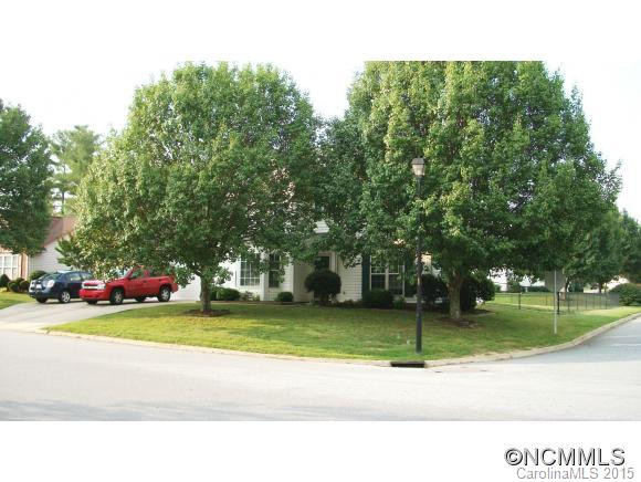 927 Woodhill Drive - Photo 2