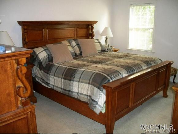 927 Woodhill Drive - Photo 13