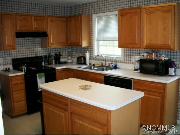 927 Woodhill Drive - Photo 8