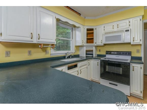 4 S Oaks Circle - Photo 8