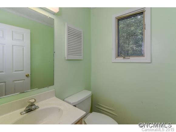 4 S Oaks Circle - Photo 9
