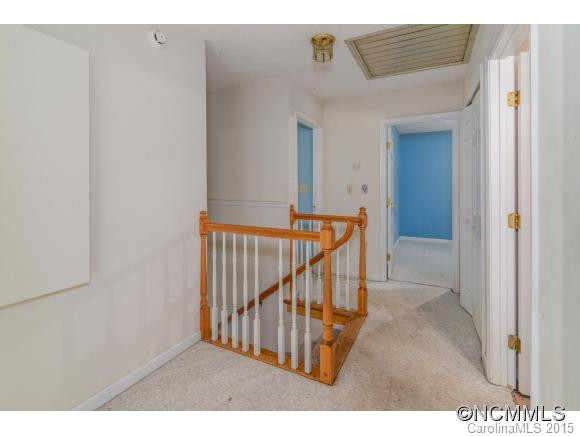 4 S Oaks Circle - Photo 10