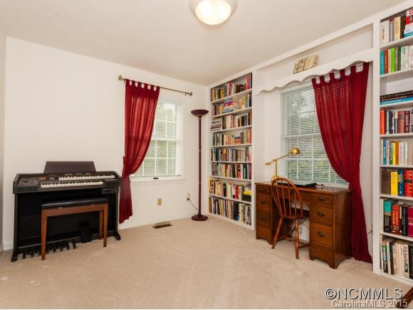 48 Beaumont Drive - Photo 11
