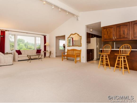 48 Beaumont Drive - Photo 5