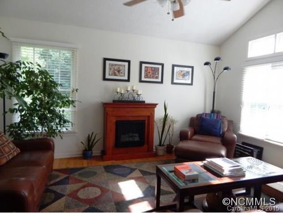 110 RED FOX DEN ROAD - Photo 8