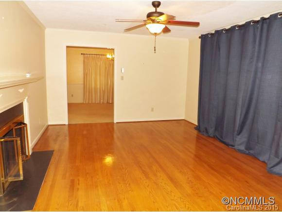 112 Hazelview Dr - Photo 3