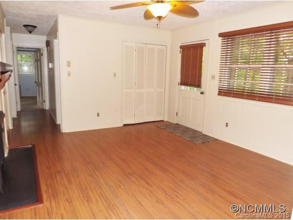 112 Hazelview Dr - Photo 9