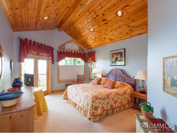 230 Slickrock Road - Photo 13