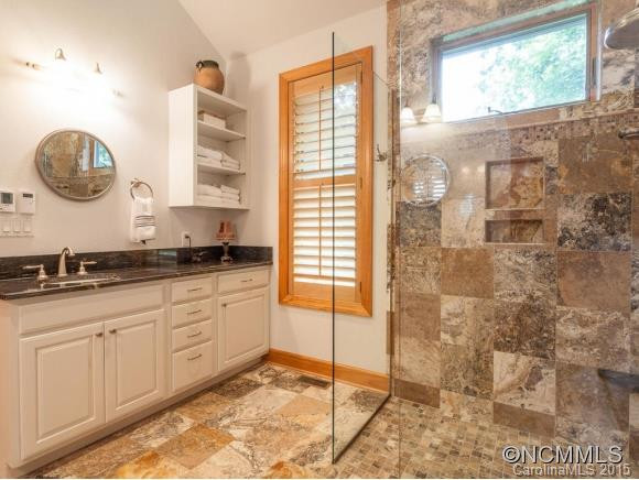 230 Slickrock Road - Photo 15