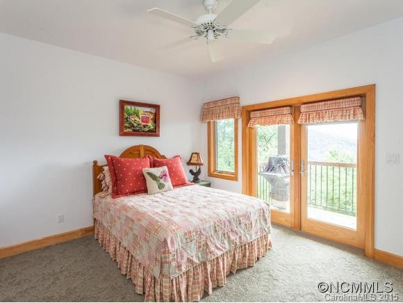 230 Slickrock Road - Photo 21