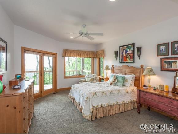 230 Slickrock Road - Photo 22