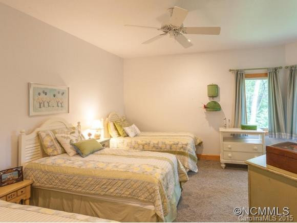 230 Slickrock Road - Photo 23