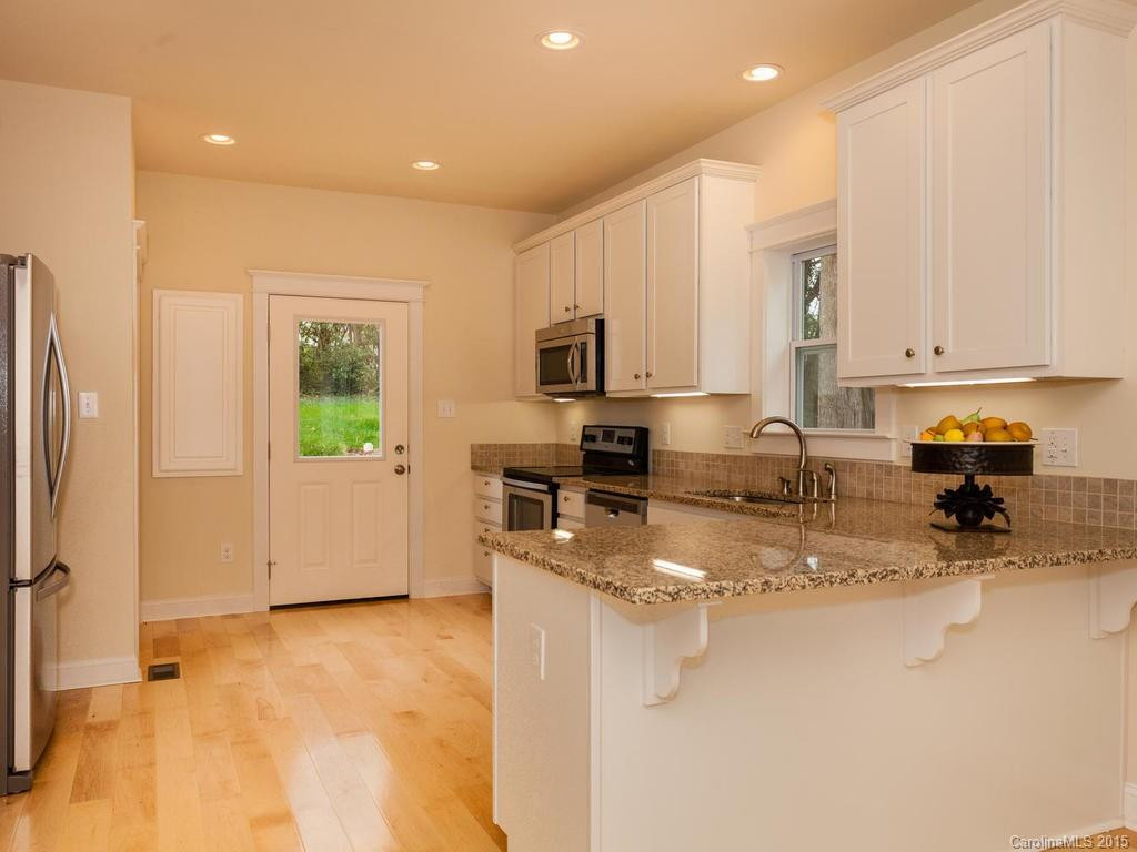 22 Wanoca Avenue - Photo 5