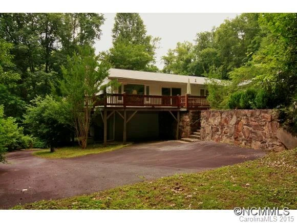 2731 Dicks Creek Road