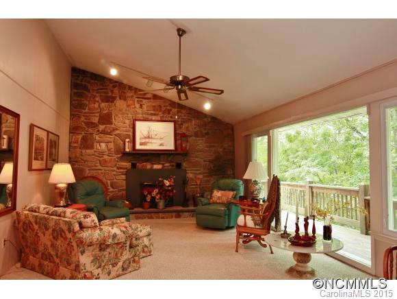 2731 Dicks Creek Road - Photo 2