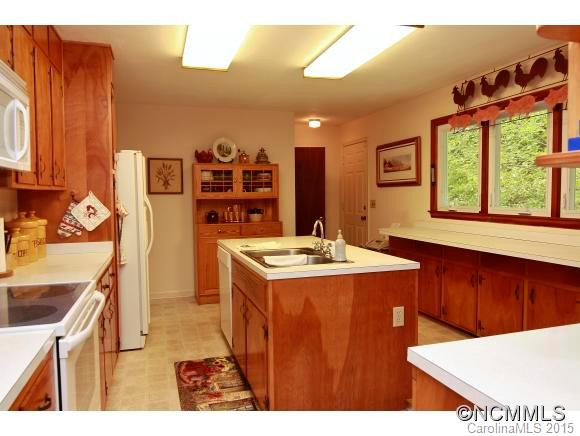 2731 Dicks Creek Road - Photo 7