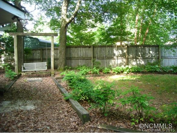 172 GROVE Street - Photo 19