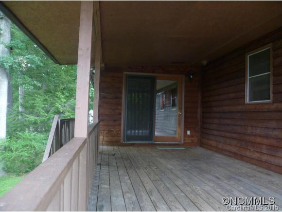 19 Hickory Drive - Photo 5