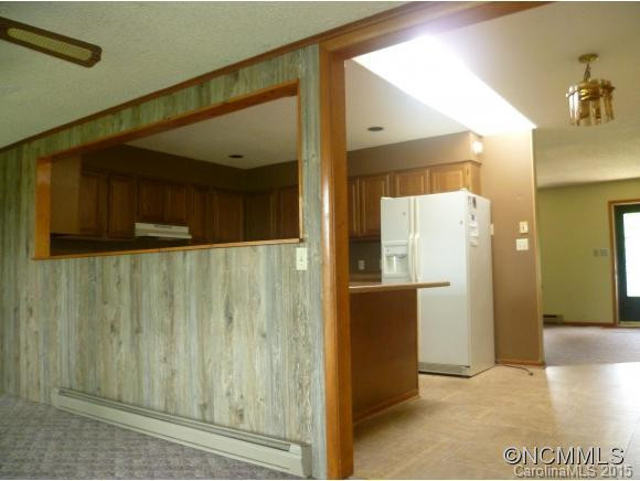 19 Hickory Drive - Photo 8