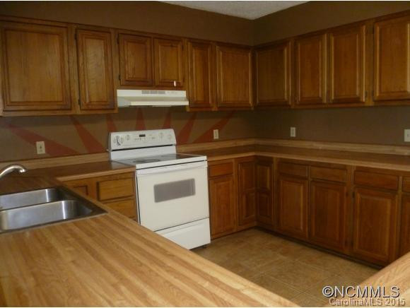 19 Hickory Drive - Photo 9