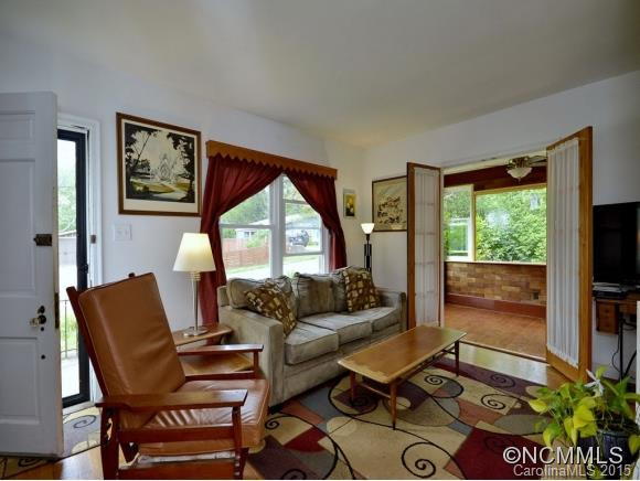 133 BARNARD AVE - Photo 7