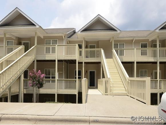 510 CARRINGTON PLACE