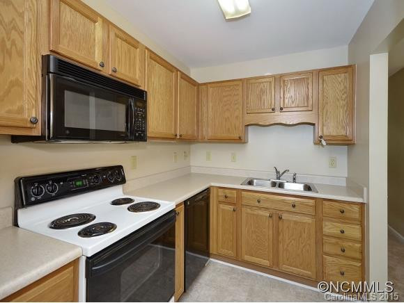 510 CARRINGTON PLACE - Photo 5