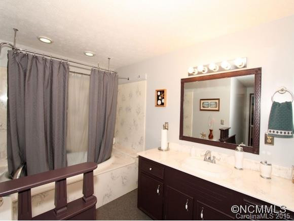 77 AMBERJACK DRIVE - Photo 11