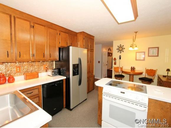 77 AMBERJACK DRIVE - Photo 8