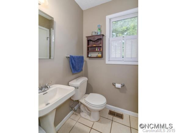 105 Arco Rd - Photo 15