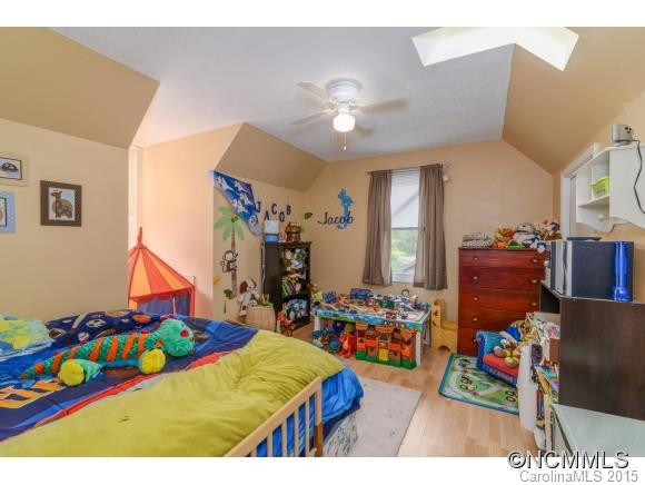 105 Arco Rd - Photo 16