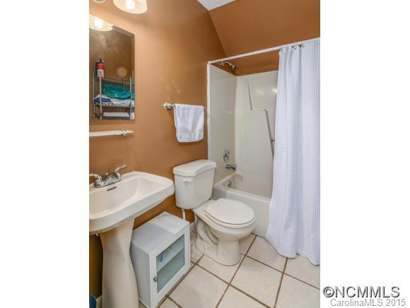 105 Arco Rd - Photo 17