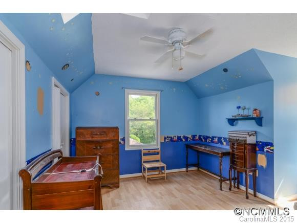 105 Arco Rd - Photo 18