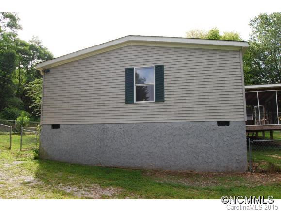 324 James St - Photo 2