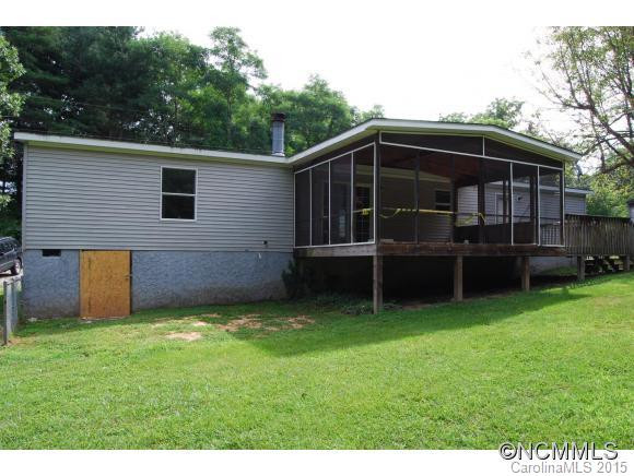 324 James St - Photo 3