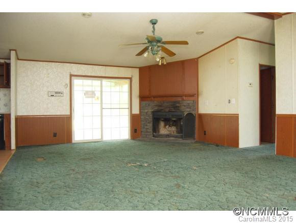 324 James St - Photo 5