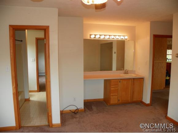 150 Lands End Drive - Photo 11