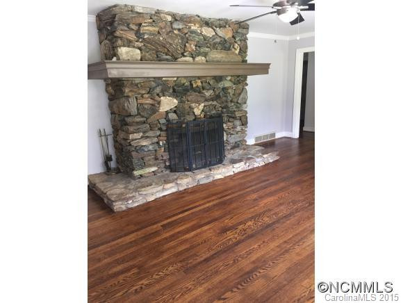 206 Ewbank - Photo 4