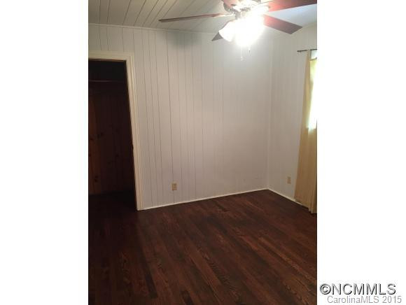 206 Ewbank - Photo 8