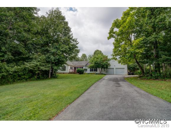 8 Hoopers Forest Dr