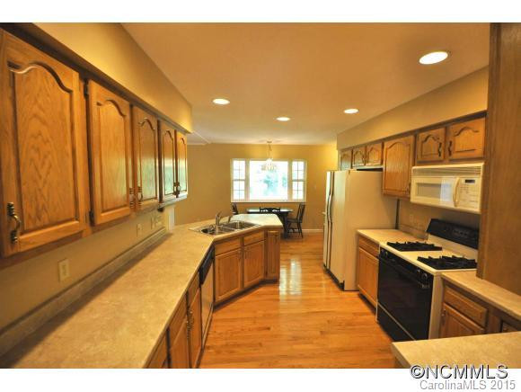283 Fox Run - Photo 8