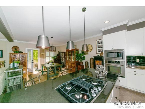 2688 A Greenville Highway - Photo 2
