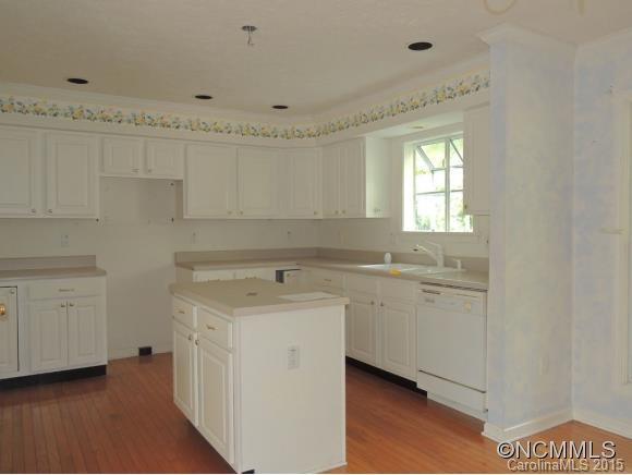 131 Sandrock Trail - Photo 3