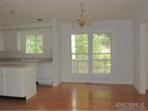 131 Sandrock Trail - Photo 4