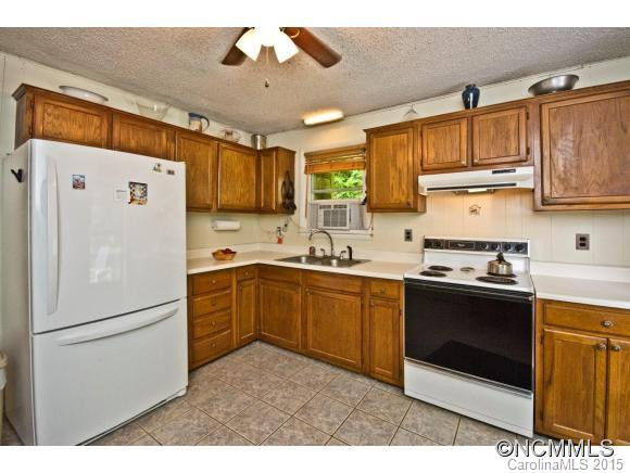 211 Old Gibbs Road - Photo 4