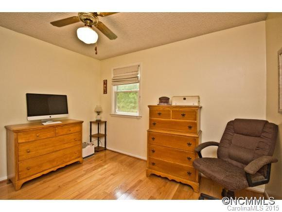 211 Old Gibbs Road - Photo 6