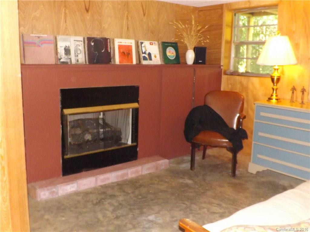 2803 Hollybrook Lane - Photo 8