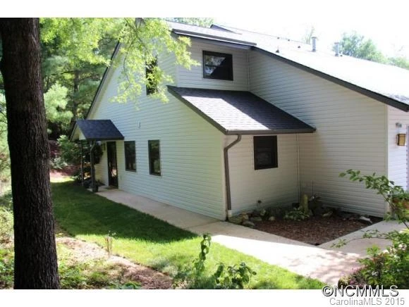 312 Oak Place